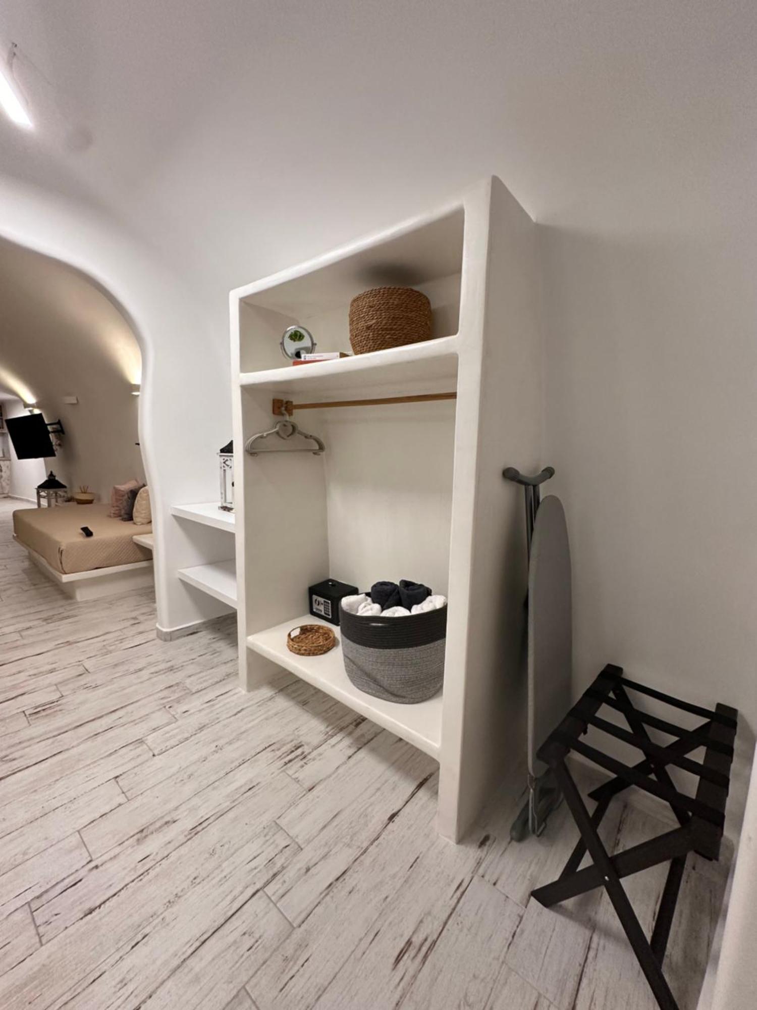 Avenoir 1Bedroom Luxury Cave Villa Vóthon Exteriör bild