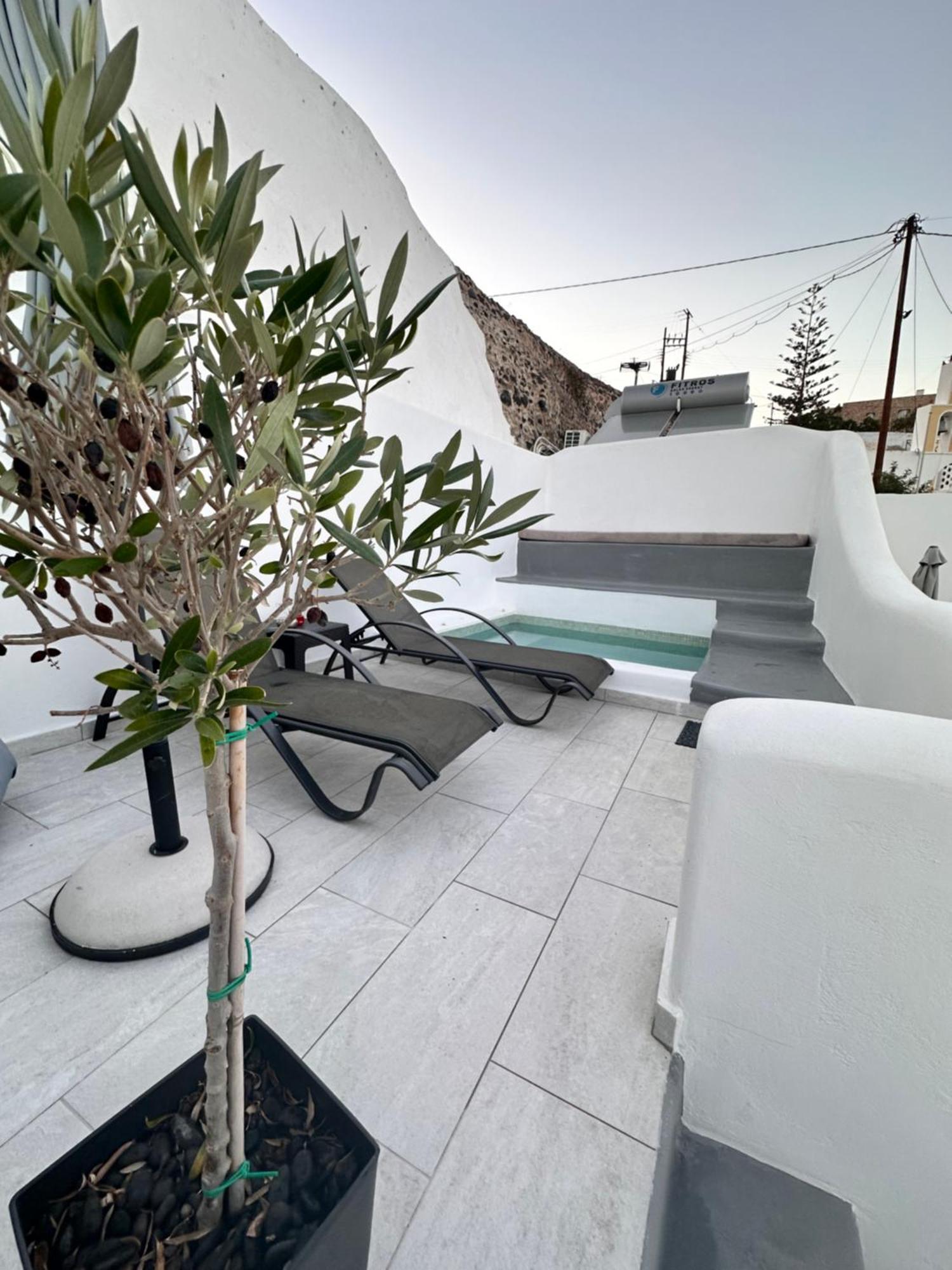 Avenoir 1Bedroom Luxury Cave Villa Vóthon Exteriör bild